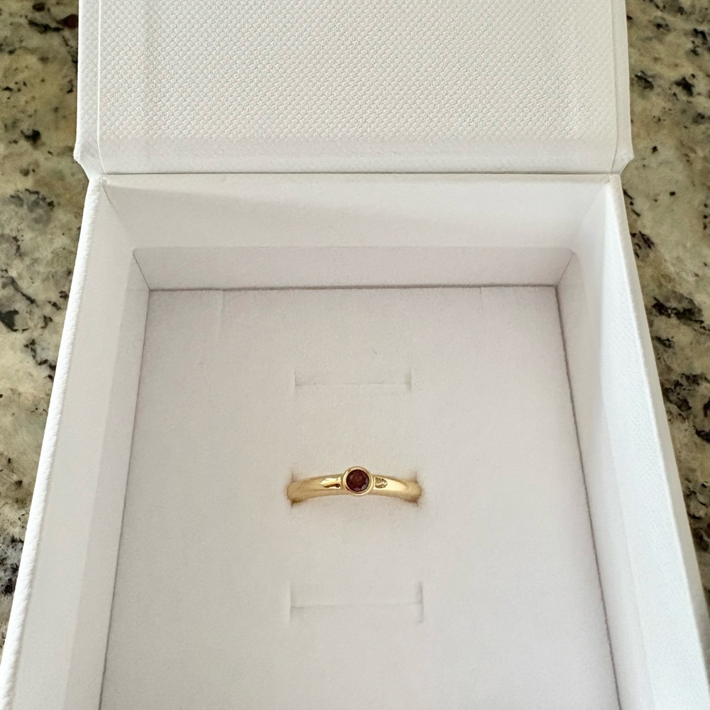 Mejuri Round Gemstone Stacker Ring- Garnet